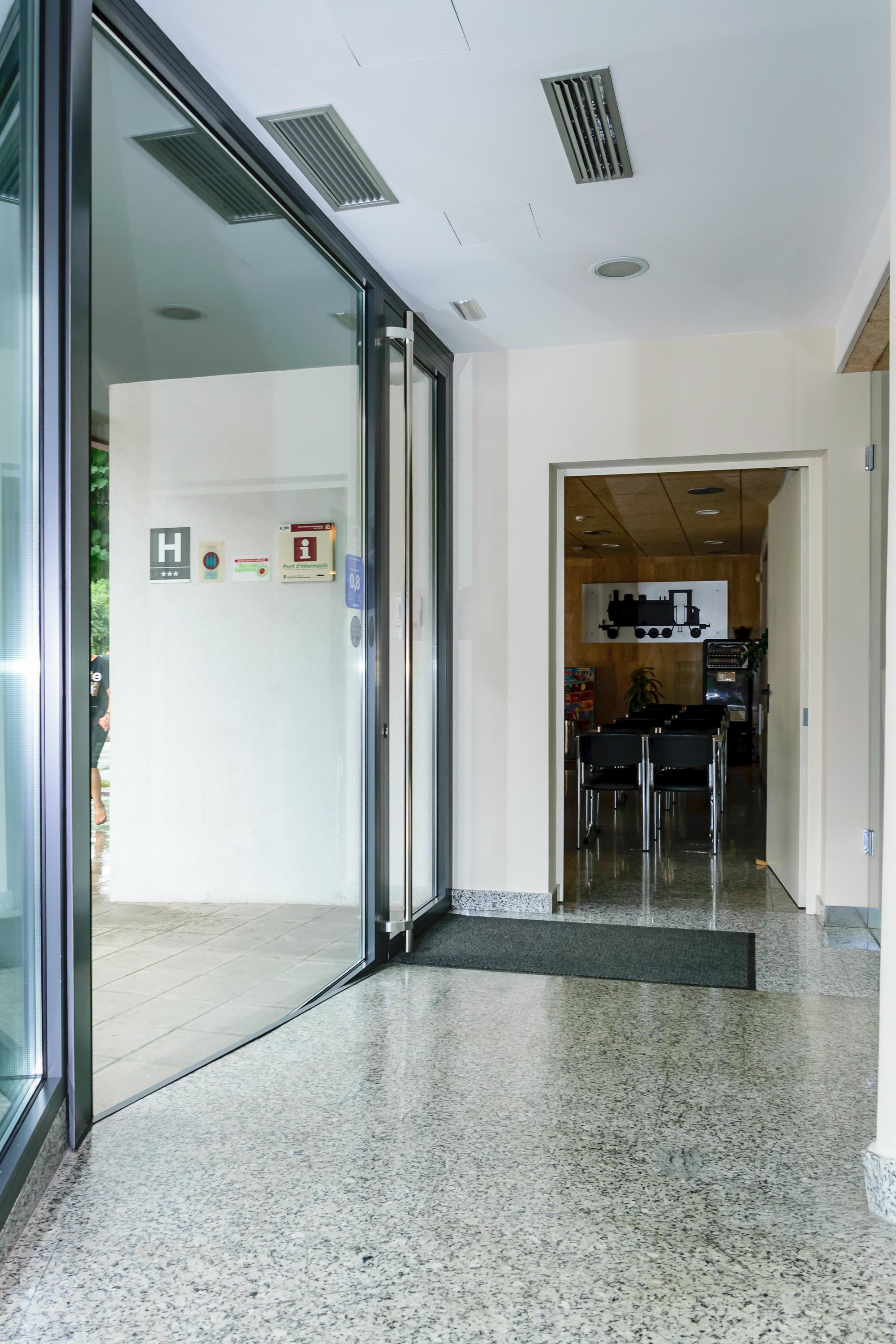 Hotel Estacio (Adults Only) Olot Zewnętrze zdjęcie