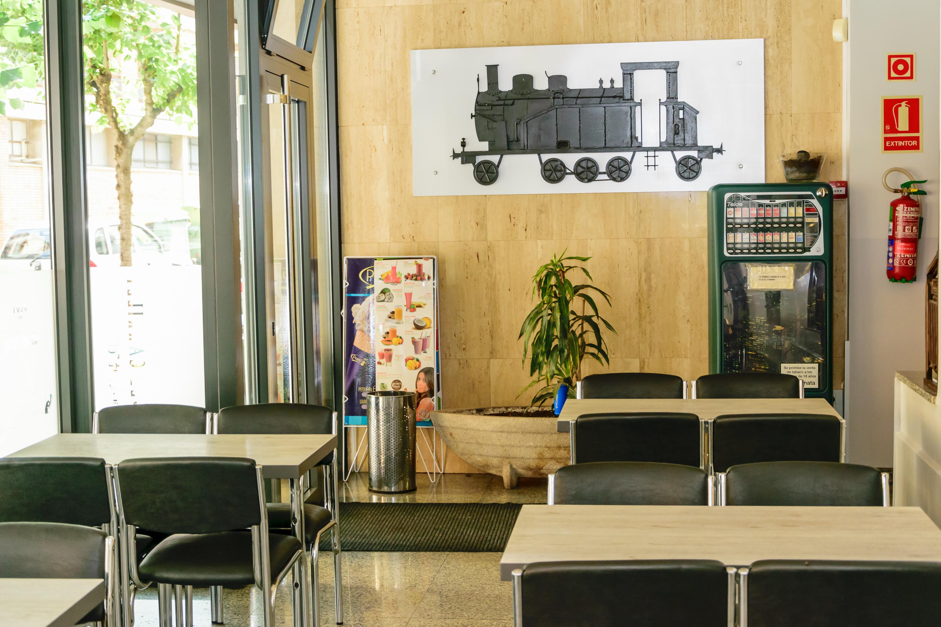 Hotel Estacio (Adults Only) Olot Zewnętrze zdjęcie