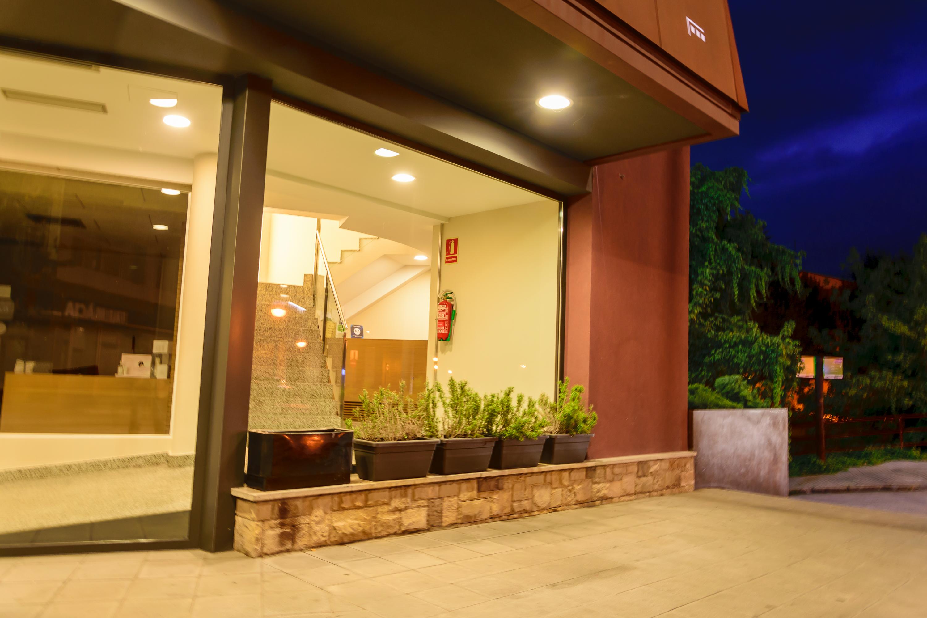 Hotel Estacio (Adults Only) Olot Zewnętrze zdjęcie